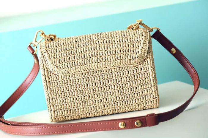 PM Twist Crossbody Bag “19*15*9CM” 008