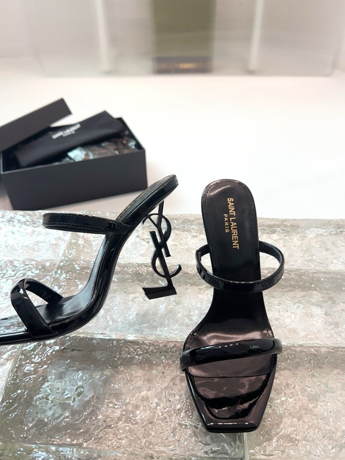 OPYUMMULE SANDALS(Female)36-41=