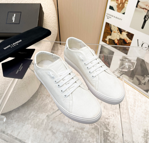 Court Classic Sneaker(Unisex)38-45=