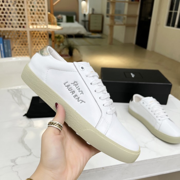 Court Classic Sneaker(Unisex)38-45=