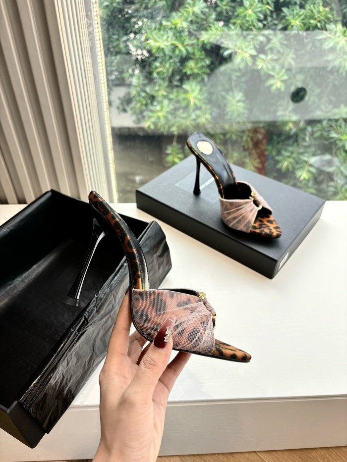 SANDALS(Female)36-41=