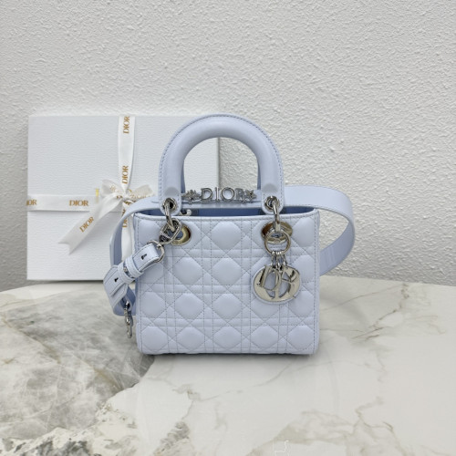Lady Dior “20 x 8 x 18cm”-016=