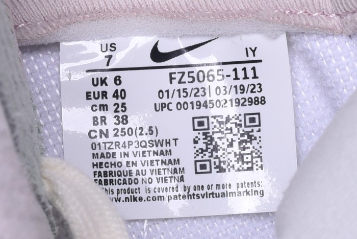 Dunk SB (Unisex)36-47=