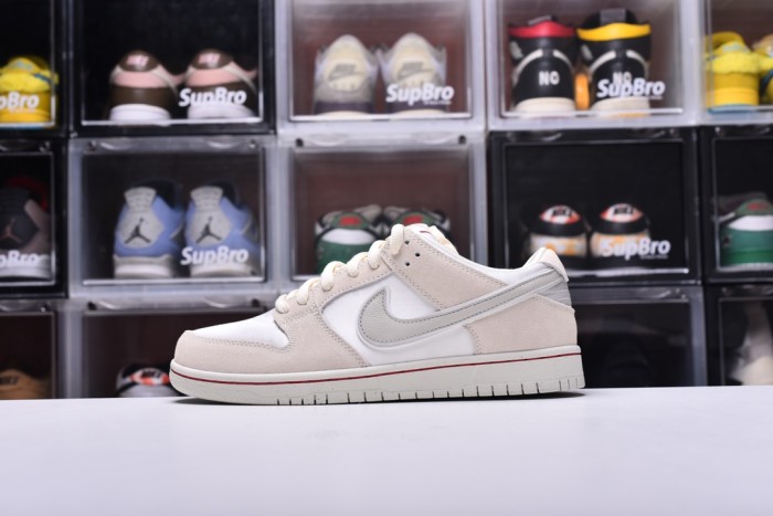 Dunk SB (Unisex)36-47=