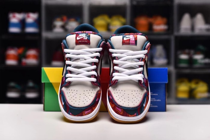Dunk SB (Unisex)36-47=