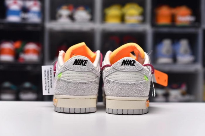 Dunk SB (Unisex)36-47=