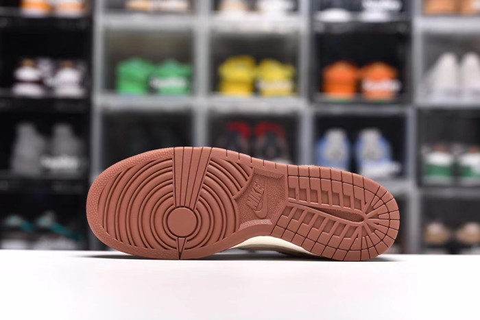 SB Dunk Lok Pro Retro PRM Medium Curry (Unisex)36-47=