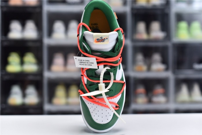 Dunk SB (Unisex)36-47=