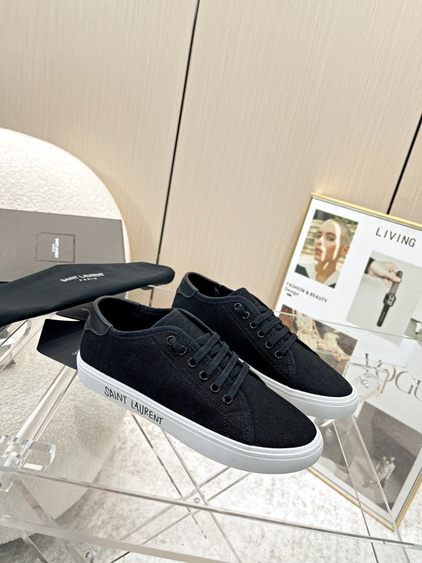 Court Classic Sneaker(Unisex)38-45=