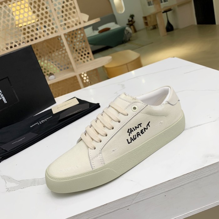 Court Classic Sneaker(Unisex)38-45=