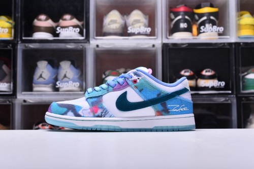 Futura Laboratories x Nike Dunk SB 36-47=
