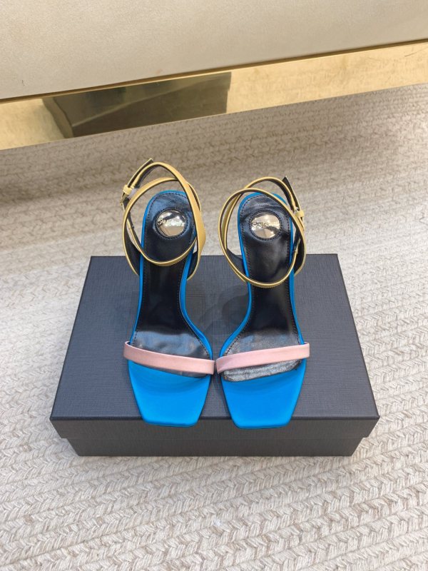 SANDALS (Female)36-41=
