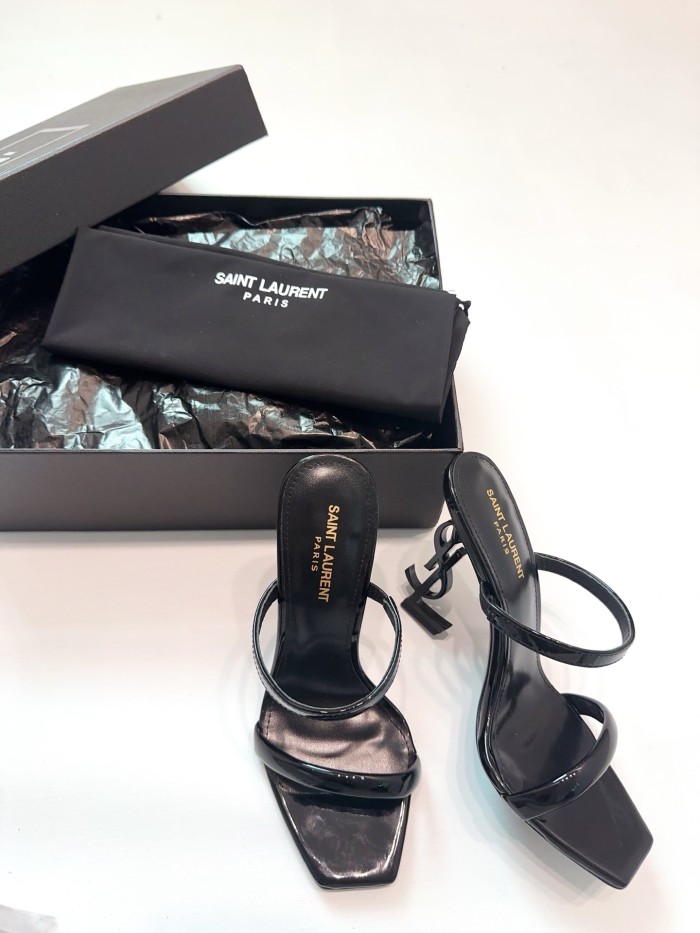 OPYUMMULE SANDALS(Female)36-41=
