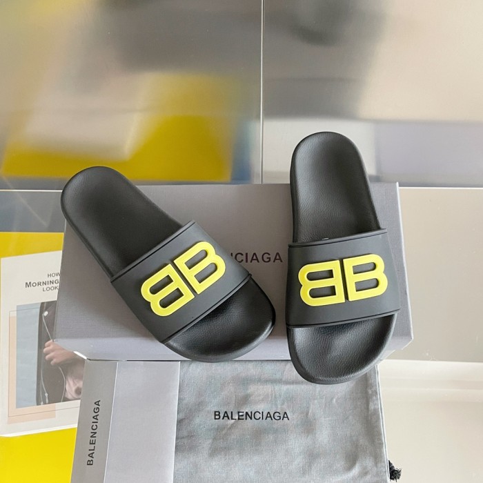 Pool Slides (Unisex)36-45=