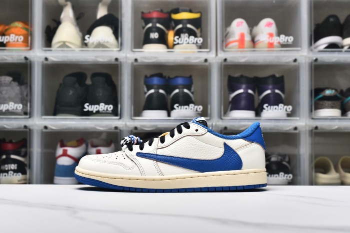 Jordan 1 Low OG X Travis Scott 2.0（Unisex)36-47