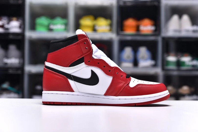 Air Jordan 1 Retro High OG Chicago(Unisex)36-47=