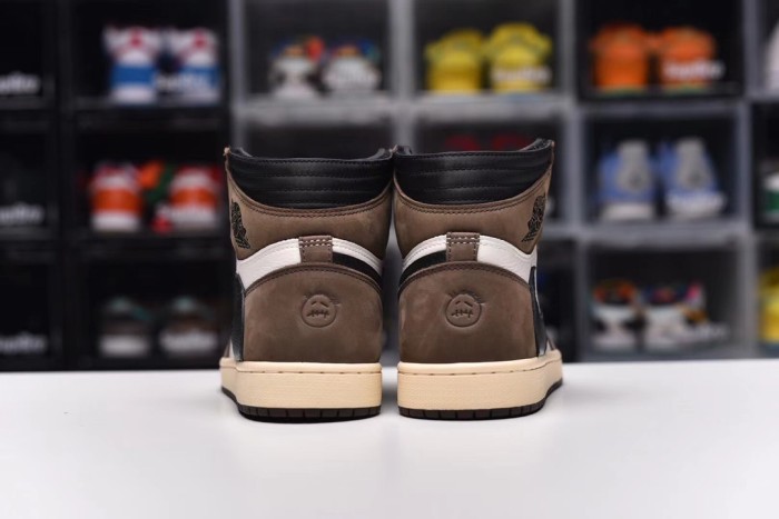 Travis Scott x AirJordan 1 Retro High OG Mocha(Unisex)36-47=