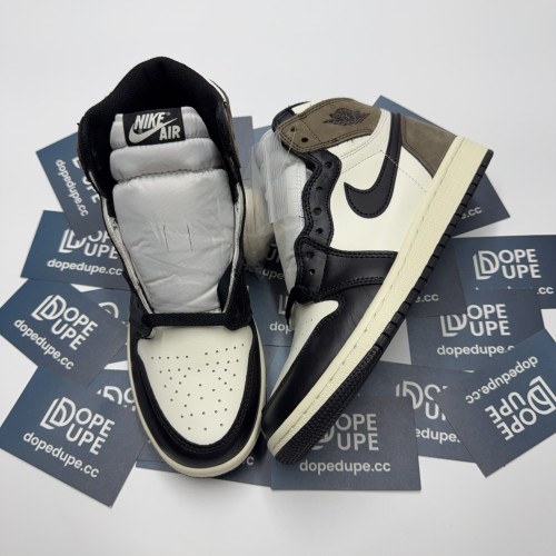 Jordan 1 Mid Light Smoke Grey (Unisex)36-47