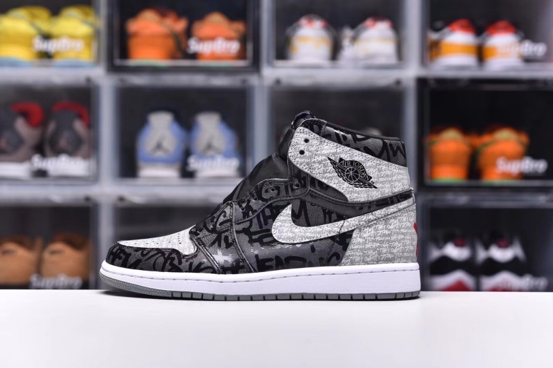 Air Jordan 1 Retro Rebellionaire(Unisex)40-47=