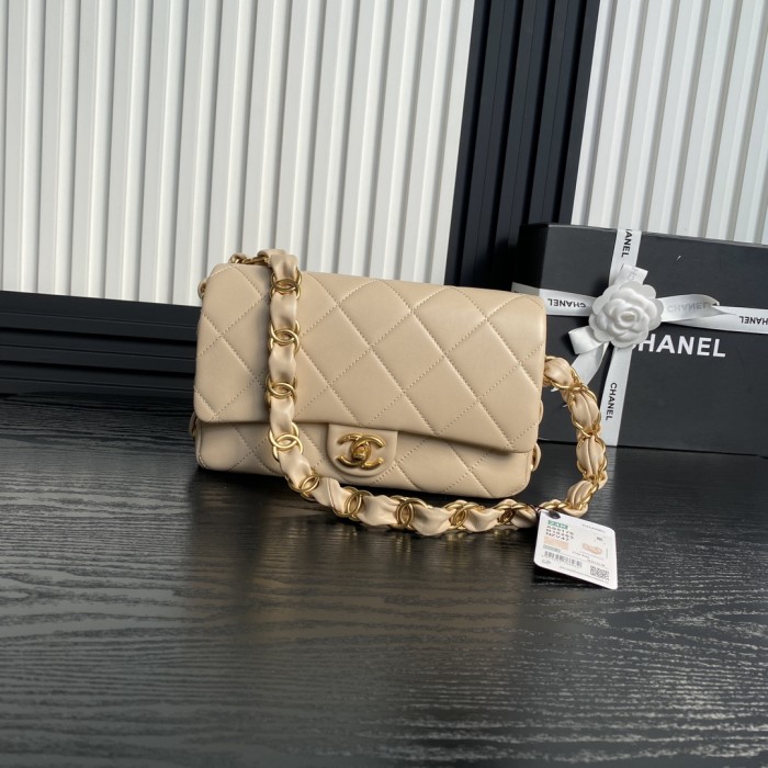 24K Medium Lambskin Shoulder Bag with Chunky Chain “26x17x8cm” -057 =AS5176