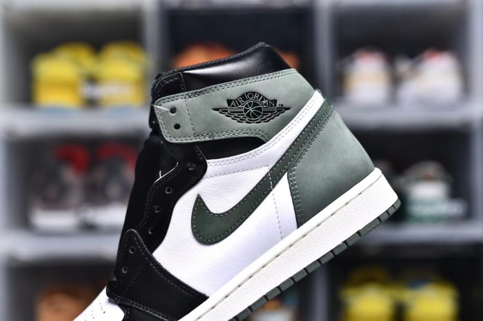 Air Jordan 1 Retro High Clay Green(Unisex)40-47=