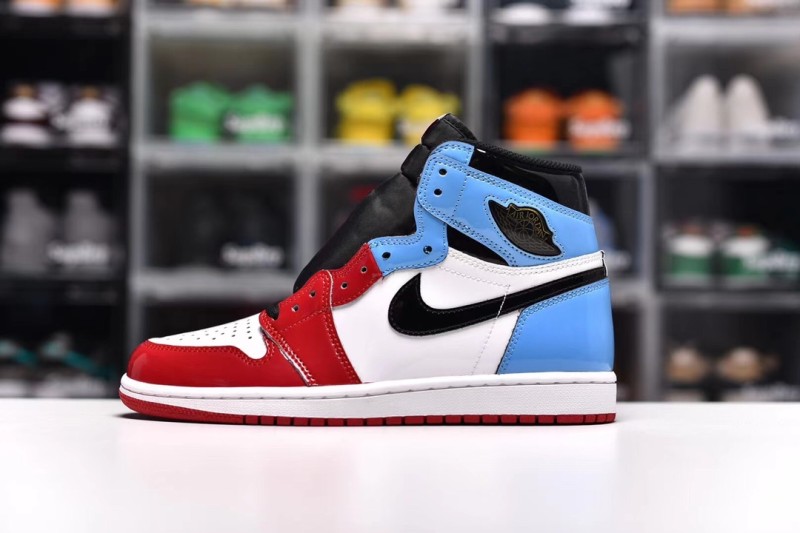 Air Jordan 1 High OG Fearless UNC Chicago(Unisex)36-47=