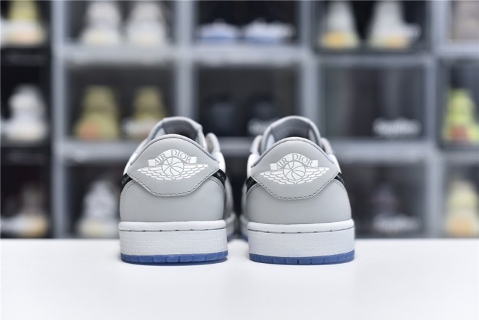 Air Jordan 1 X Dior Low OG(Unisex)36-47