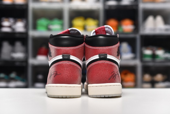 Air Jordan 1 Retro High OG Freeze Out(Unisex)36-47=