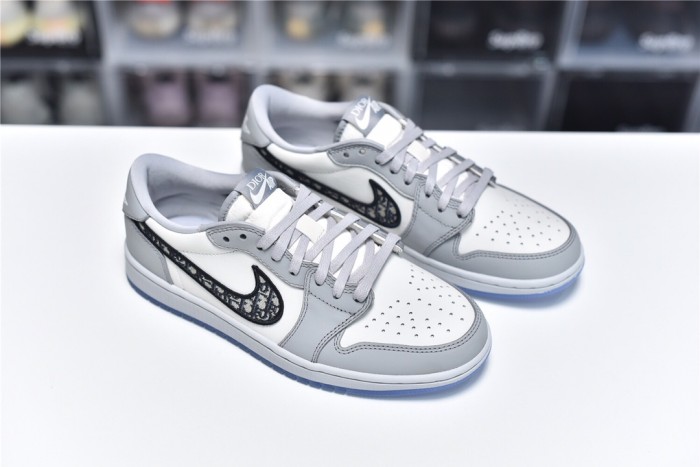Air Jordan 1 X Dior Low OG(Unisex)36-47