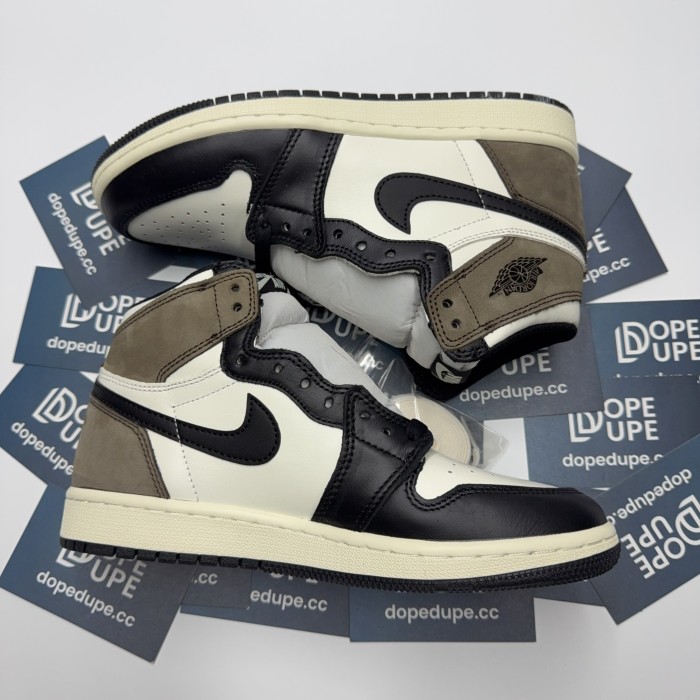 Jordan 1 Mid Light Smoke Grey (Unisex)36-47