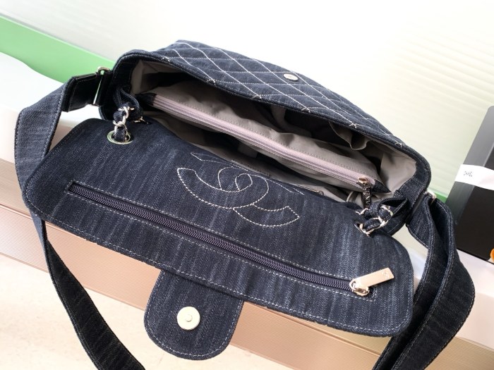 Airport Medium Shoulder Bag “34x22x10cm” -037 =AS2137