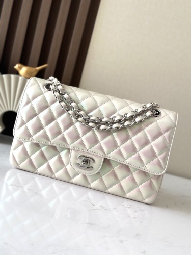 Classic Flap Medium Iridescent Apricot Lambskin “25.5x15x6cm” -039 =1112