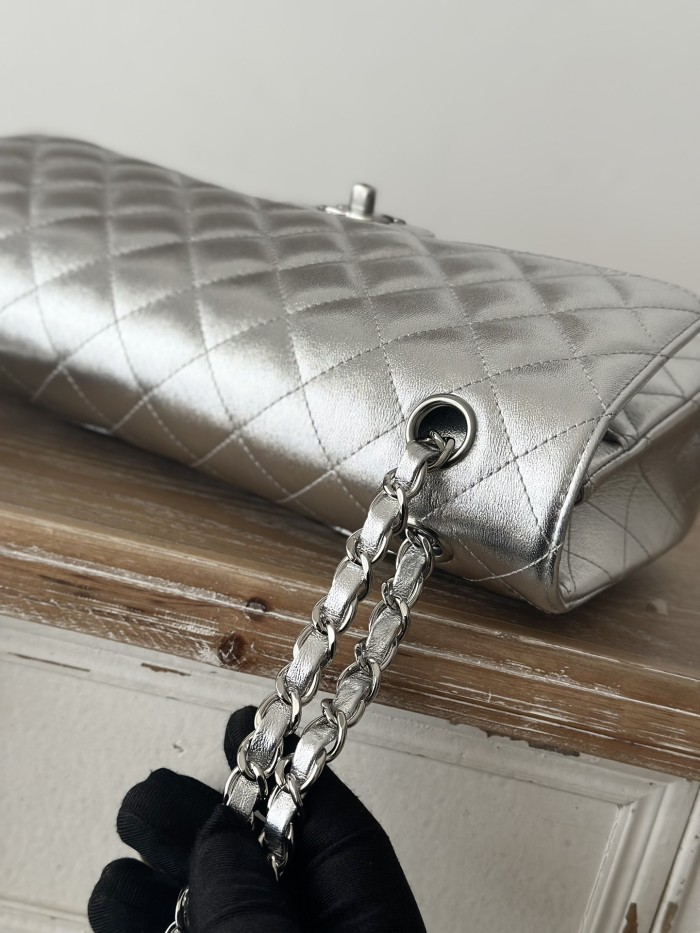 Classic Flap Medium Silver Metallic Lambskin “25x15x6cm” -088 =1112