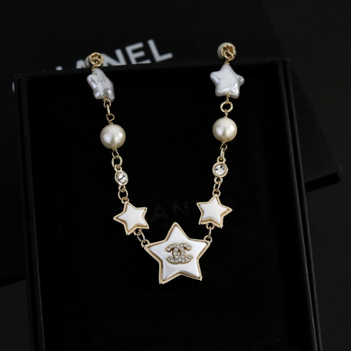 Necklace 06=
