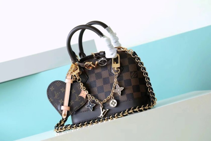 PM Alma BB Shoulder Bag “23.5*17.5*11.5CM” 078
