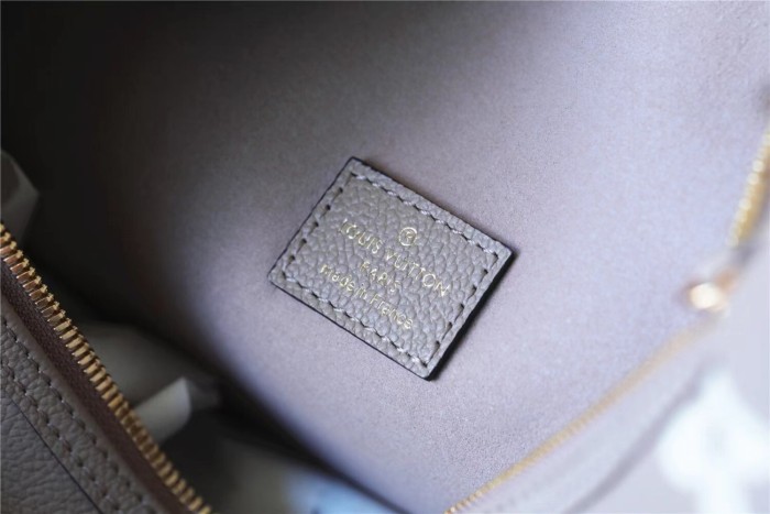 GM Loop Hobo Bag “38*30*10CM” 058