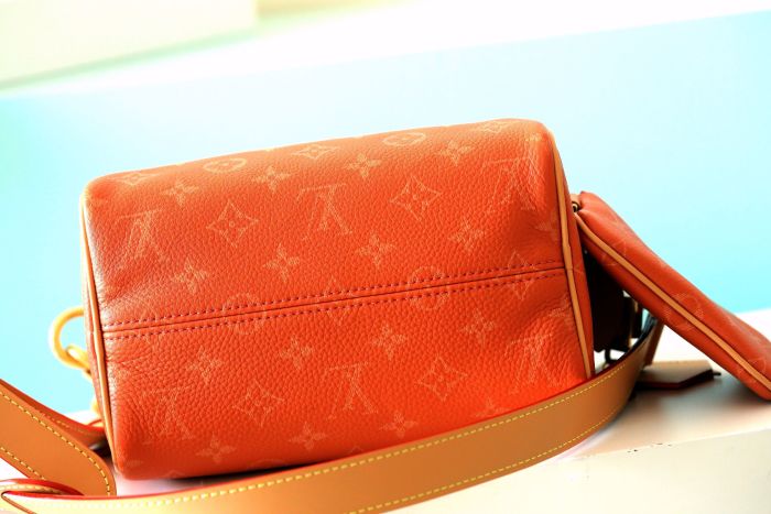 Speedy P9 Bandouliere 30 Monogram “30*22*19CM” 058