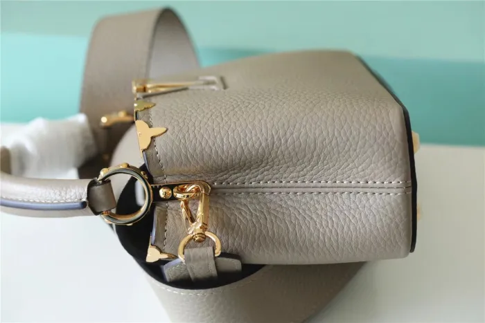 Capucines East West Mini “22*12*8CM” 009