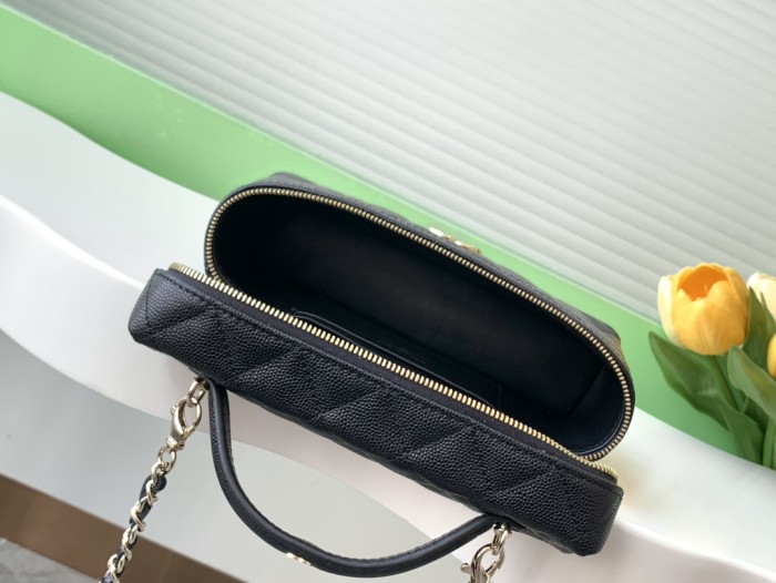 25C Small Vanity Case with Handle “19.5x17x5cm” -026 =AP4407
