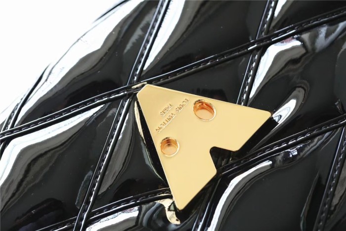 MM Go 14 Shoulder Bag ”23*16*10CM“ 068