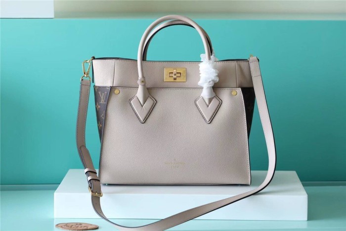MM My Side Tote “30.5*24.5*14CM” 058
