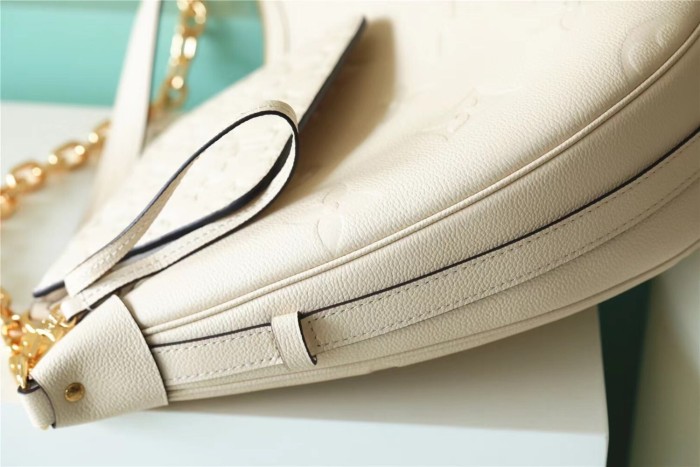 GM Loop Hobo Bag “38*30*10CM” 058