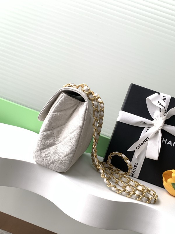 25P Classic Flap Medium Double Chain Caviar “22x14x6.5cm” -057 =AS5240