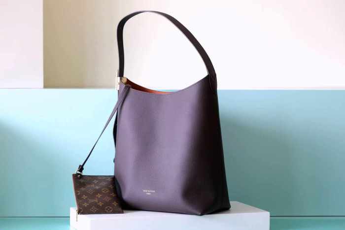 Low Key Hobo “28*24*16CM” 068