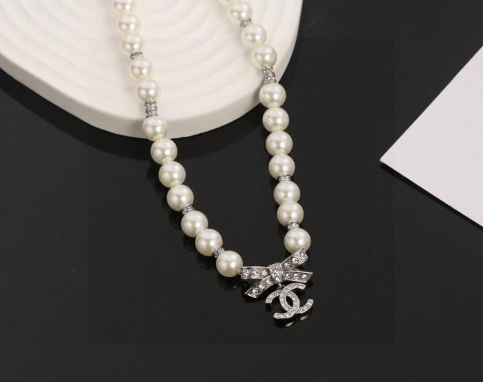 Necklace 06=