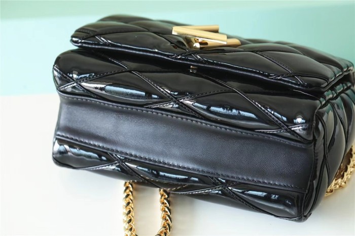 MM Go 14 Shoulder Bag ”23*16*10CM“ 068