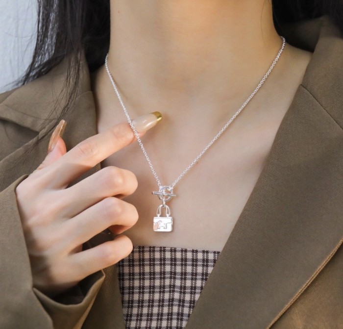 Necklace 84=