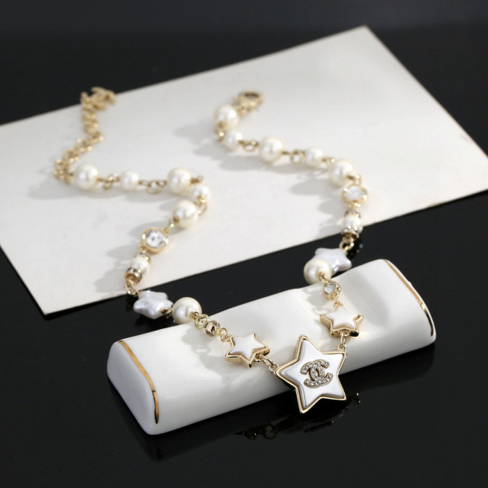 Necklace 06=