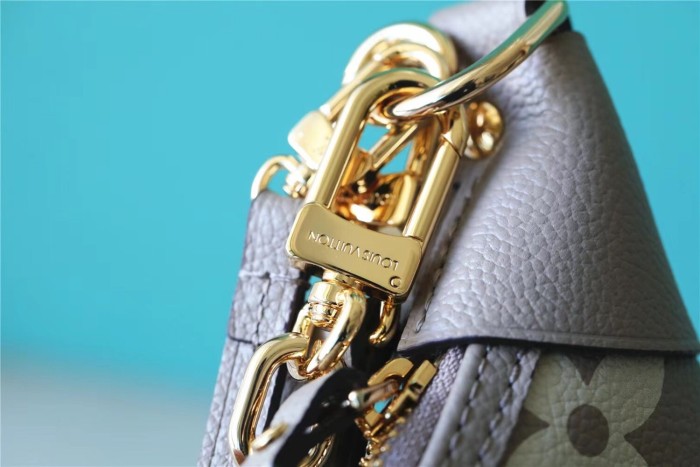 GM Loop Hobo Bag “38*30*10CM” 058