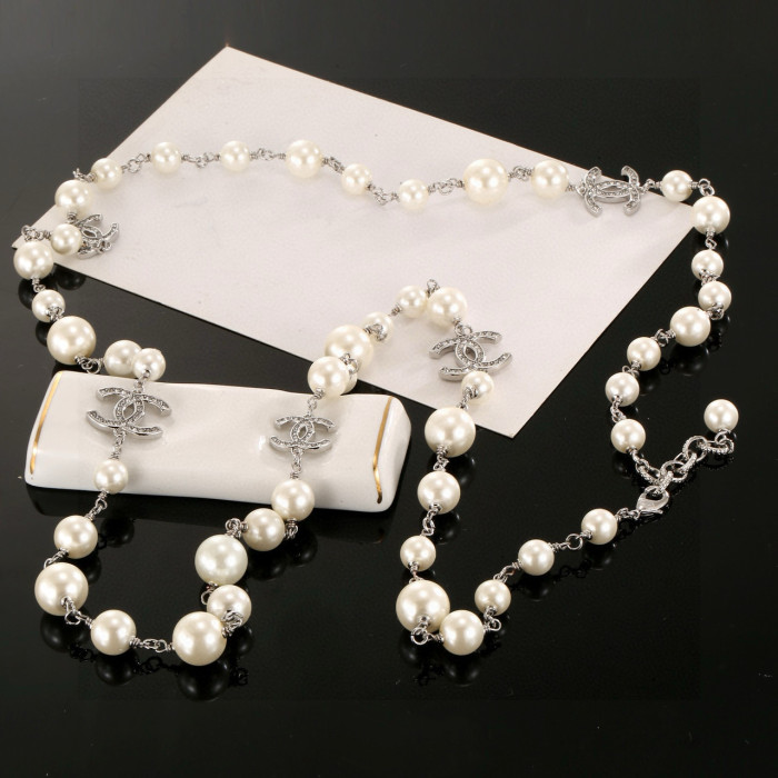 Necklace 511=